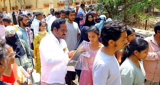 தள்ளிப் போகிறது பொறியியல் கலந்தாய்வு – சிபிஎஸ்இ குளறுபடி, நீட் மறுதேர்வு தாக்கம்