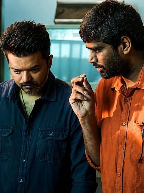 ஒரு நாடே பொய்களால் கட்டமைக்கப்படுகிறது-இயக்குநர் வினோத்